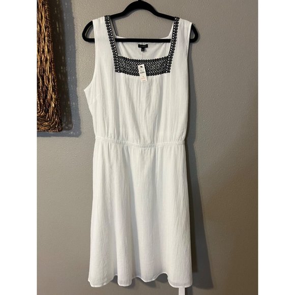 Talbots Dress 16 White Gauze Cotton Flowy Embroidered Black NWT Washable $119 - Picture 9 of 13